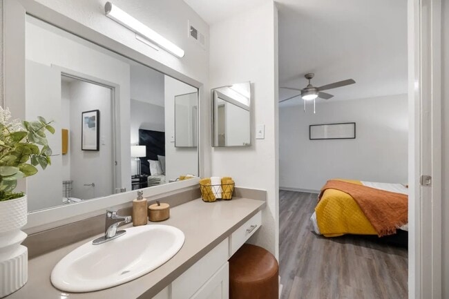 property at 2800 Ashford Trail Dr