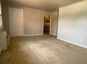 709 Daniels St in Raleigh, NC - Building Photo - Building Photo