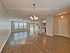 6384 Louis Clark Ct in Jacksonville, FL - Foto de edificio - Building Photo
