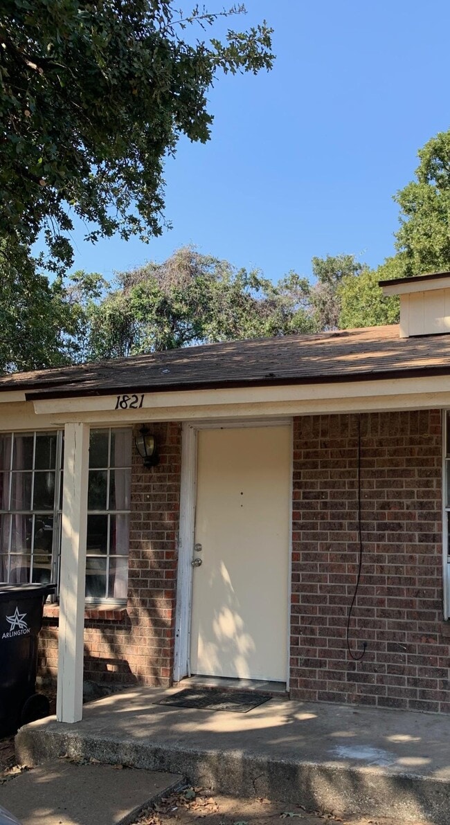 property at 1821 Georgia St