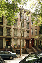 247-251 E 31st St in New York, NY - Building Photo - Building Photo