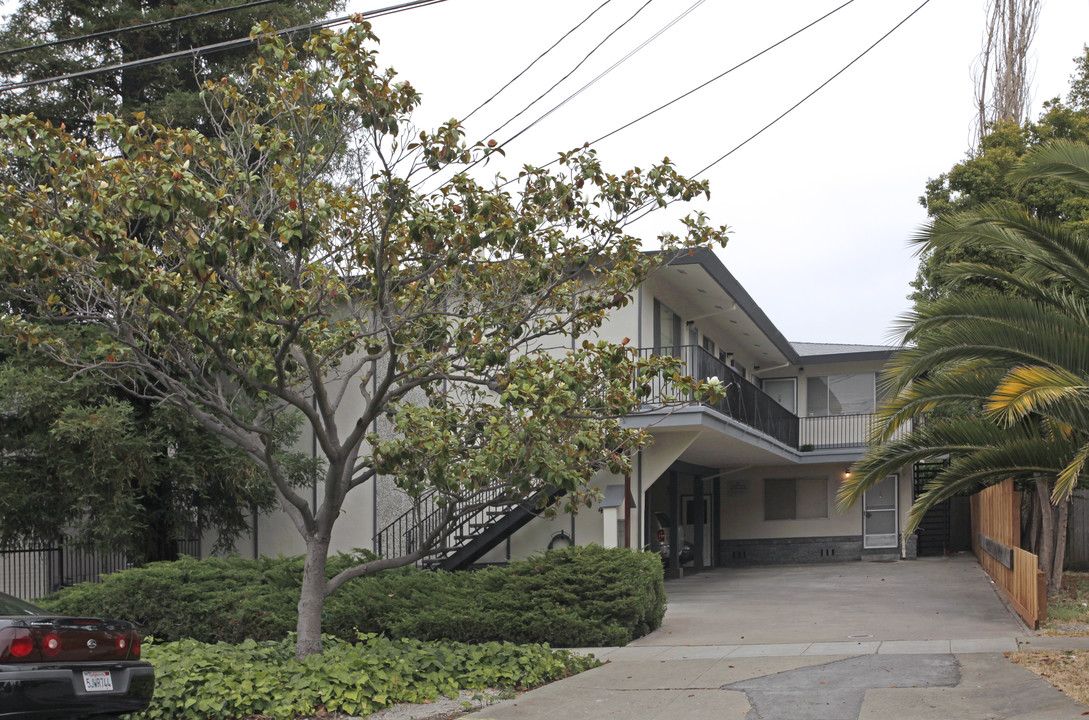 436 Standish St in Redwood City, CA - Foto de edificio