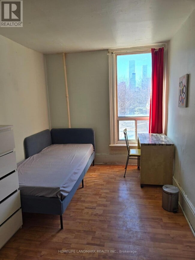 310 Queen St E in Toronto, ON - Building Photo - Building Photo