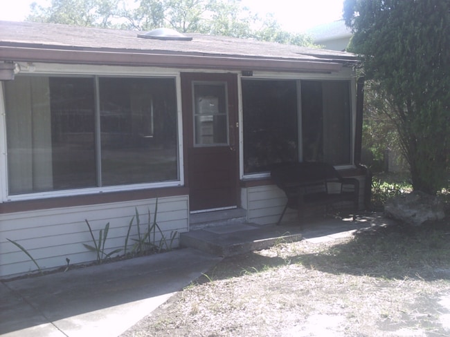 1328 Illinois Ave in Palm Harbor, FL - Building Photo - Building Photo
