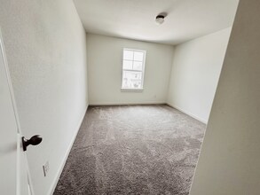 2425 Lakey Cv in Leander, TX - Building Photo - Building Photo