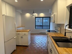 15 Old Field in Roslyn, NY - Building Photo - Building Photo