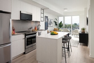 Litho in Toronto, ON - Building Photo - Interior Photo