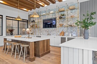 The Merriman in San Marcos, TX - Building Photo - Interior Photo