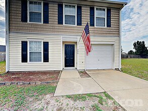 208 E Waverly Pl Ct in Columbia, SC - Building Photo - Building Photo