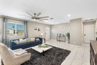 2025 N 66th St in Scottsdale, AZ - Building Photo - Building Photo