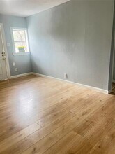 8608 Prairie View Dr in Houston, TX - Building Photo - Building Photo