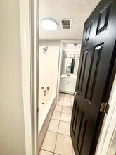 2013 Stonemill Dr in Jonesboro, AR - Building Photo - Building Photo