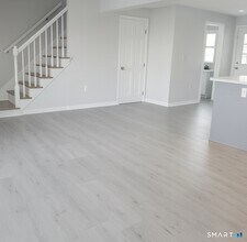 316 High Rd in Berlin, CT - Building Photo - Building Photo