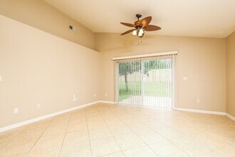 3226 Egrets Landing Dr in Lake Mary, FL - Building Photo - Building Photo