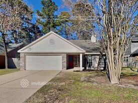 110 S Village Knoll Cir in Spring, TX - Building Photo