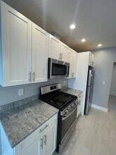 356 Somerville Ave, Unit 3 in Somerville, MA - Foto de edificio - Building Photo