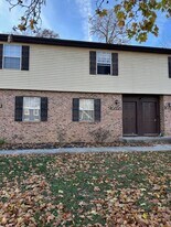 3593 Scarberry Dr in Hilliard, OH - Building Photo