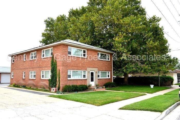 338 E 200 S-Unit -3 in Clearfield, UT - Foto de edificio