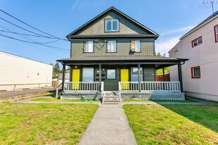5413 S Puget Sound Ave in Tacoma, WA - Building Photo