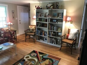 243 Gifford St in Falmouth, MA - Building Photo - Building Photo
