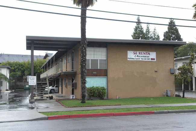 Cypress Garden in Hayward, CA - Building Photo - Building Photo