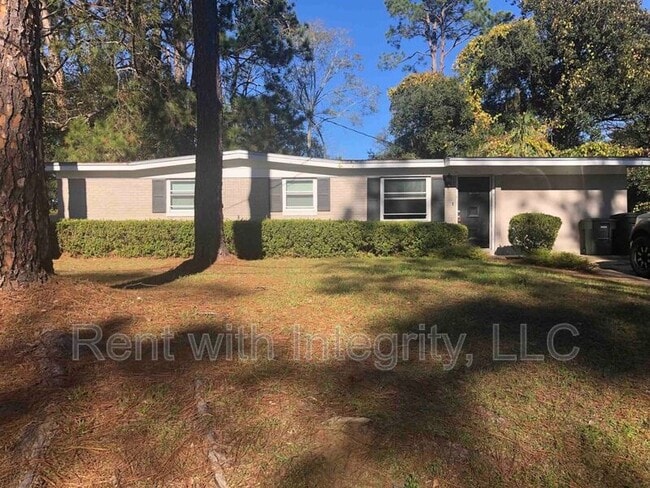 property at 2310 Oxford Rd
