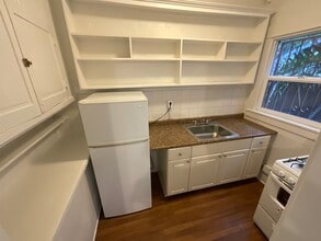 33 Horizon Ave in Venice, CA - Building Photo - Building Photo