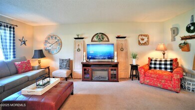 11 Reef Pl in Brick, NJ - Building Photo - Building Photo