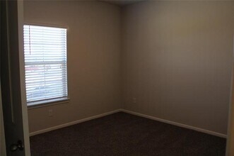 769 Beebrush Dr in Fort Worth, TX - Foto de edificio - Building Photo