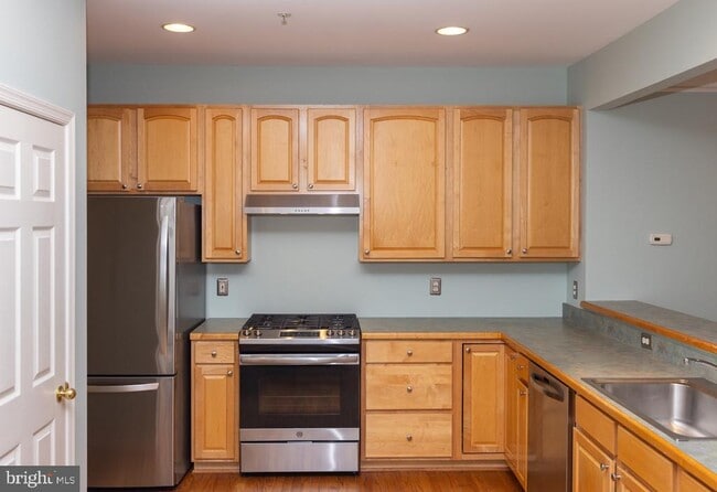 property at 18818 Broken Oak Rd