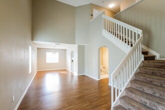 1230 NW 192nd Terrace in Pembroke Pines, FL - Building Photo - Building Photo