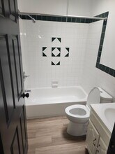 2048 S Alden St in Philadelphia, PA - Foto de edificio - Building Photo