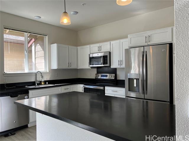 724 Kakala St in Kapolei, HI - Building Photo - Building Photo