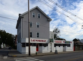 363-365 Admiral St in Providence, RI - Building Photo