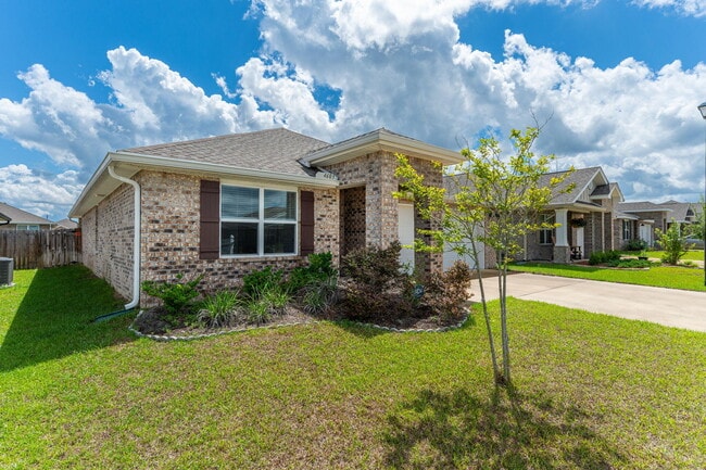 4603 Reveille Wy in Crestview, FL - Building Photo - Building Photo