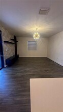 3423 W 110th St in Hialeah, FL - Building Photo - Building Photo