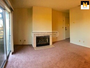 601 David Ave in Monterey, CA - Building Photo - Building Photo