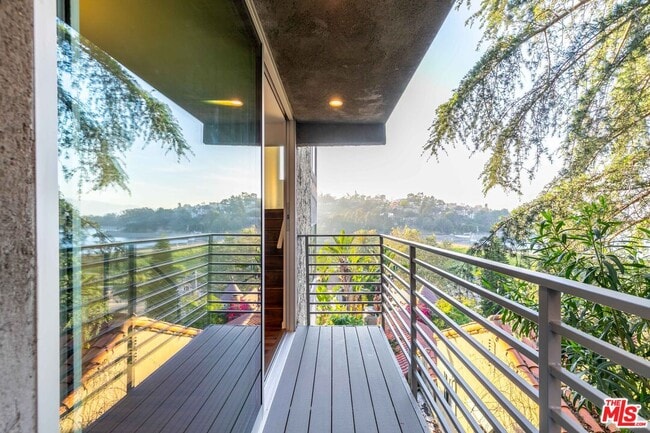 property at 1856 Silverwood Terrace