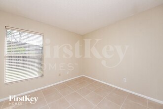 10272 Willowemac Ct in Orlando, FL - Foto de edificio - Building Photo