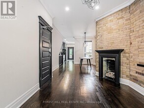 37 Granby St in Toronto, ON - Building Photo - Building Photo