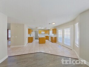 1584 Bright View Dr in Las Vegas, NV - Building Photo - Building Photo
