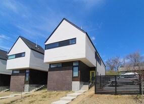 716 W Stone St in Fayetteville, AR - Building Photo