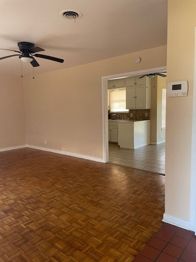 501 Handover Dr in Corpus Christi, TX - Building Photo - Building Photo