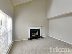 11123 White Stag Dr in Charlotte, NC - Building Photo - Building Photo