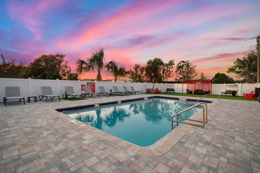 Soto Apartments in Sarasota, FL - Foto de edificio