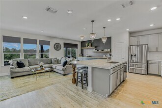 109 Kyndals Meadow Cove in Georgetown, TX - Foto de edificio - Building Photo