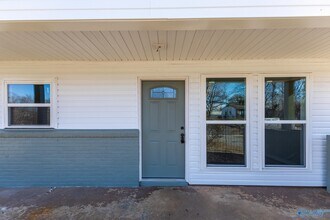 153 Wilkenson Dr NE in Huntsville, AL - Building Photo - Building Photo