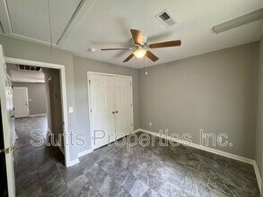 809 Keller Ln in Tuscumbia, AL - Building Photo - Building Photo