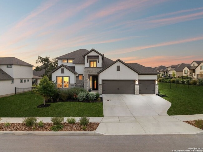 property at 462 Vamanos