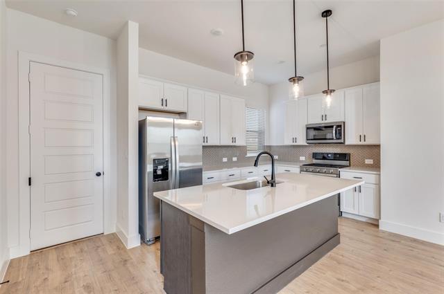 property at 4417 Cave Spgs St